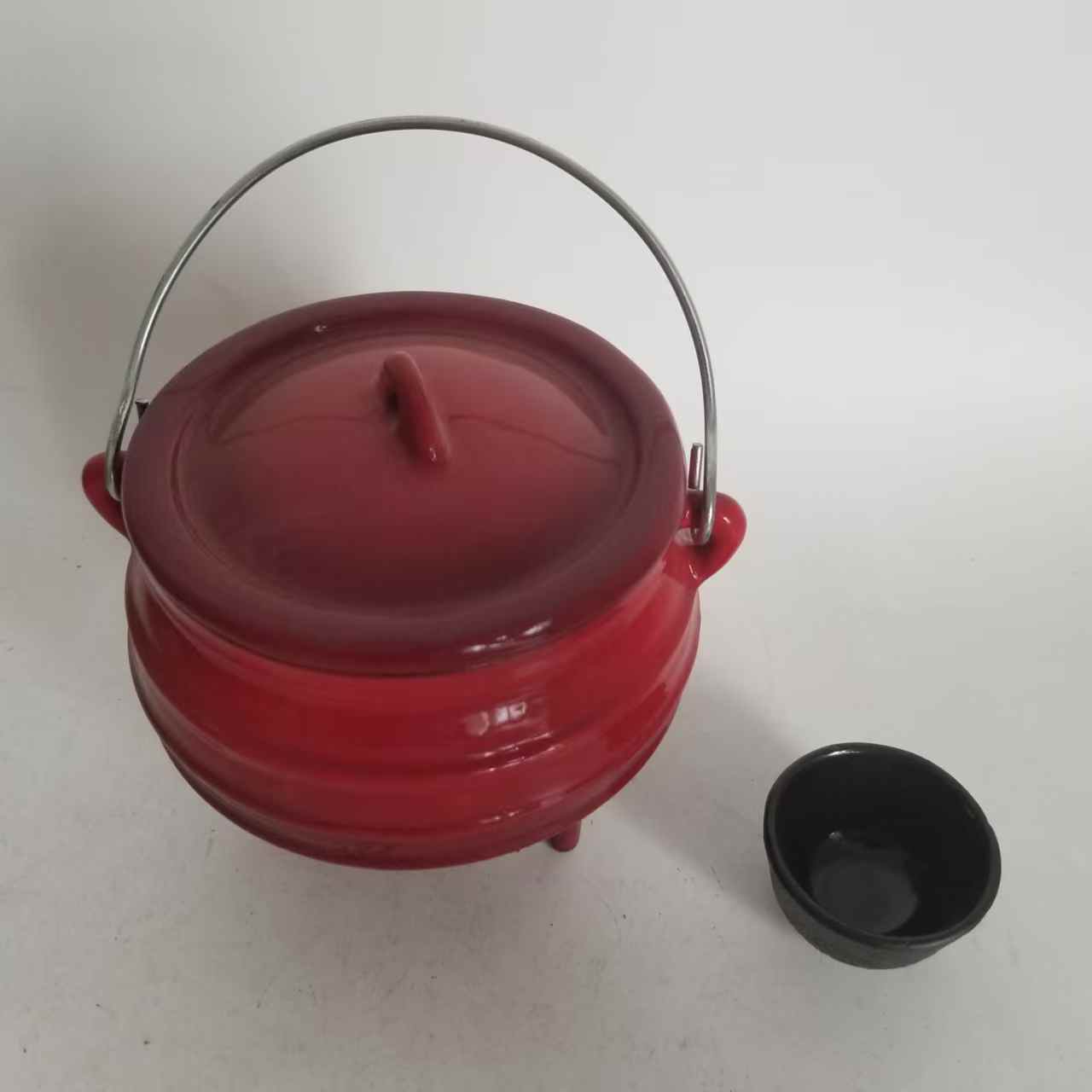 Pentola in Ghisa Smaltata con  - Camp Dutch Oven Cast recensione e prezzo